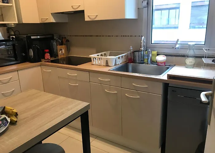 Paris Neuilly-Sur-Seine Appartement Bien Situe